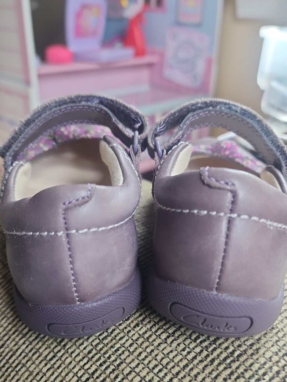 Sz 10M Clarks Purple Girls' Mary Jane Shoes with Floral Knot Bow - Picture 4 of 6
